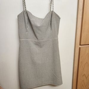 Aritzia Wilfred New Classic Dress (As seen on Taylor Swift)